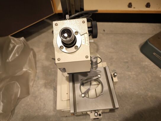 Toolmakers Microscope MITUTOYO