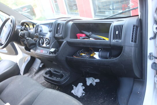 Kassevogn FIAT DUCATO 2,3 Mjt 140 Chassis. Med lift. nye billeder