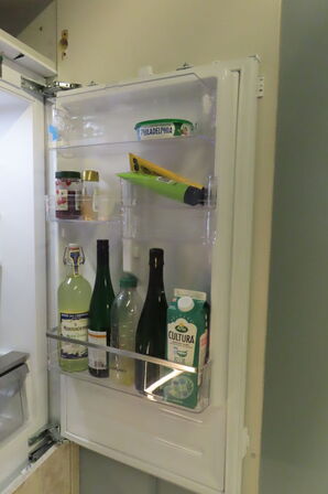 Køleskab med fryser BLAUPUNKT 5CC284FDO