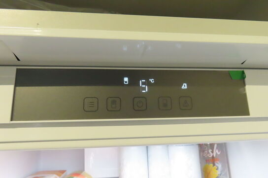 Køleskab med fryser BLAUPUNKT 5CC284FDO