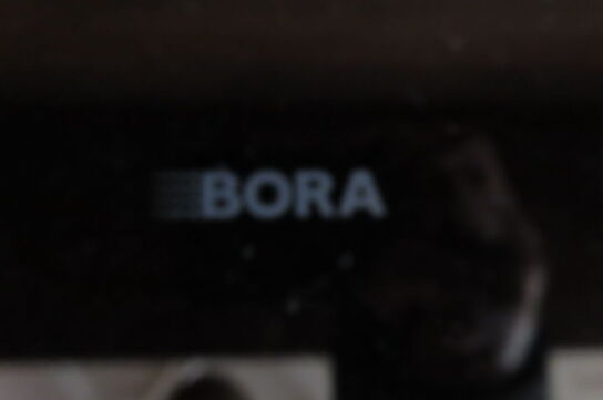 Induktionskogeplade med integreret emhætte BORA