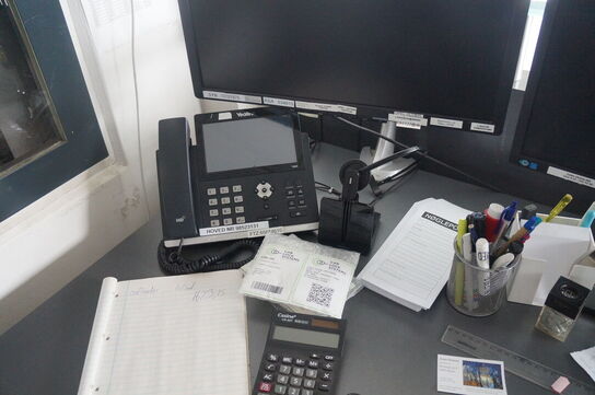 Tastatur, telefon, m.v.