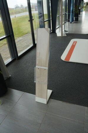 Diverse udstillingsreoler