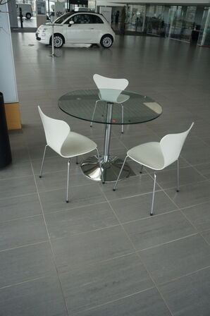 Bord inkl. 3 stk. Stole FRITZ HANSEN  7'ER