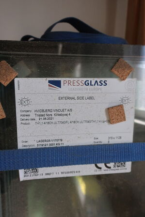 Vinduesglas & isoleringsmateriale