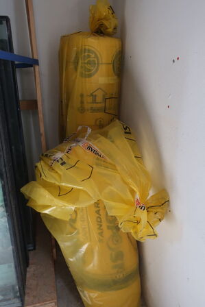 Vinduesglas & isoleringsmateriale