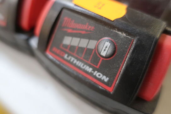 3 stk. MILWAUKEE 18V batterier