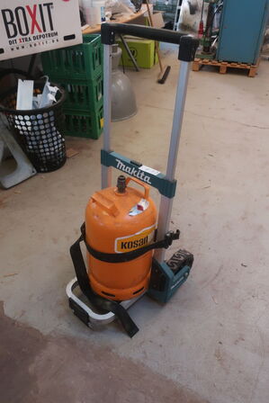 Foldbar vogn MAKITA inkl. 11 kg gasflaske (tom)