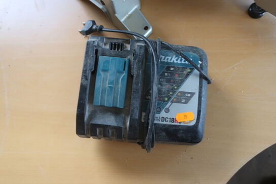 Akkuværktøj MAKITA kapgeringsav inkl. lader og ét batteri