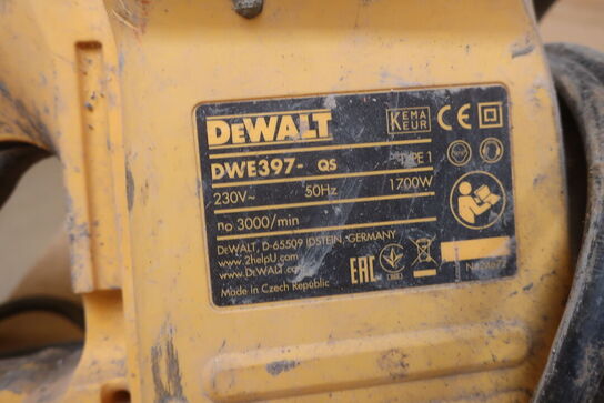 Letbetonsav DEWALT DWE397 QS