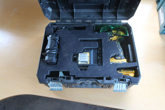 Akkuværktøj DEWALT krydslinjelaser & skruemaskine inkl. lader og batteri
