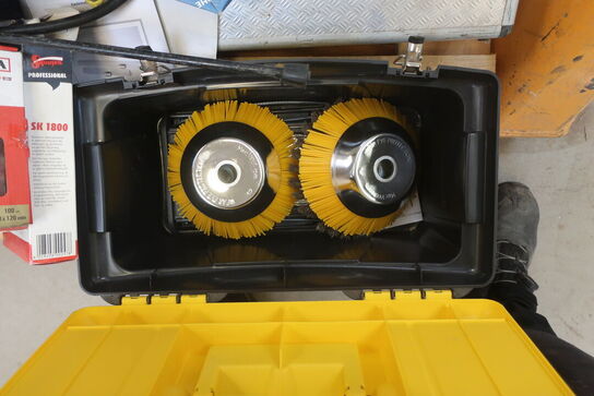 Div. værktøj og tilbehør (se billeder)