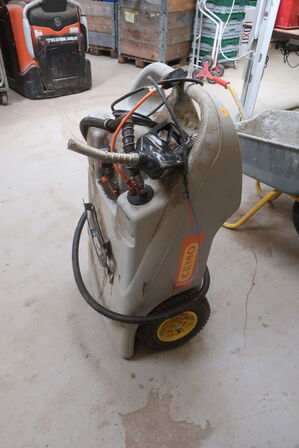 Mobil dieseltank CEMO  m. pumpe og greb 