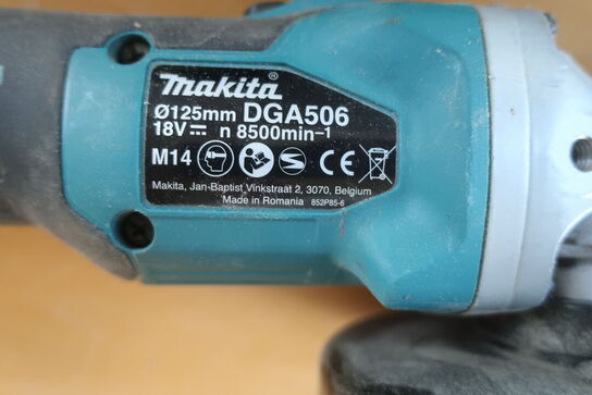 Akkuværktøj MAKITA universalfræser m.v. inkl. lader og ét batteri