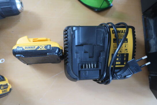 Akkuværktøj DEWALT krydslinjelaser & skruemaskine inkl. lader og batteri