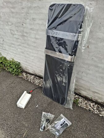 Elektrisk Glas og sort håndklædetørrer 400 x 1200