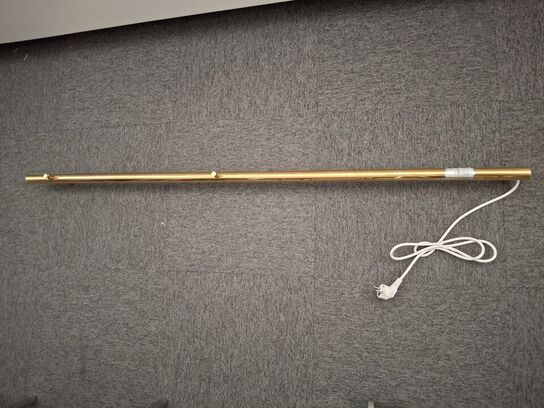 Guld håndklædetørrer 150 med timer