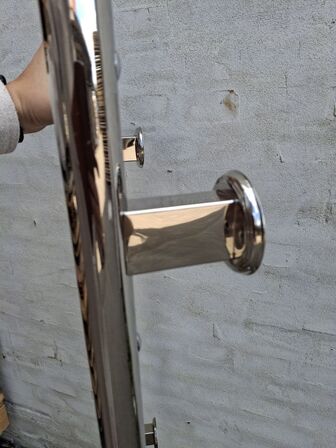 Små Elektrisk Håndklædetørrer 80x 40 ny