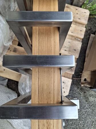 Omegna træ Håndklædetørrer