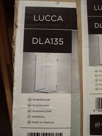DLA135 Lucca Ultra Clear Glass Skillevægge Brusevæg med dør
