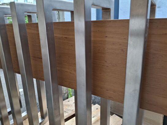 Omegna træ Håndklædetørrer