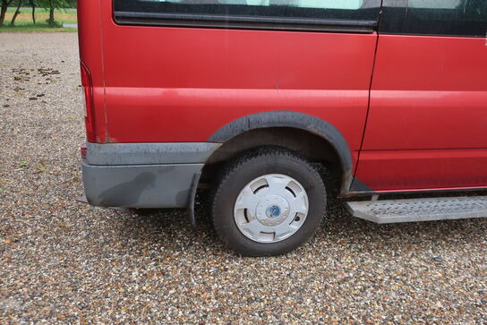 Personbil FORD Transit 300s 2.2 Tdci (MOMSFRI)