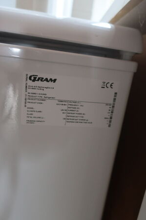 Køleskab GRAM
