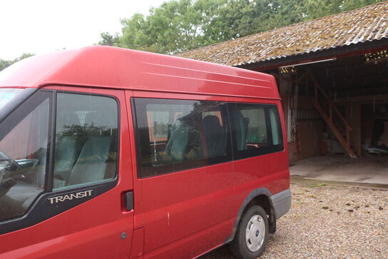 Personbil FORD Transit 300s 2.2 Tdci (MOMSFRI)