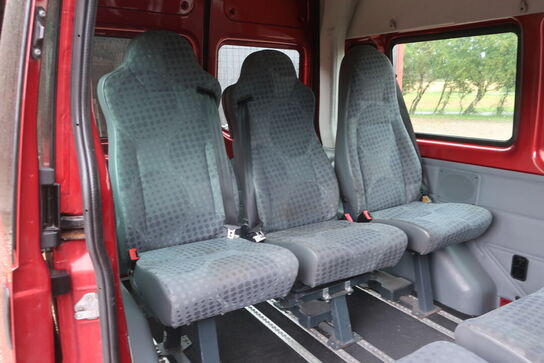 Personbil FORD Transit 300s 2.2 Tdci (MOMSFRI)
