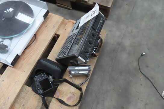 2 stk. Kamera + radio 