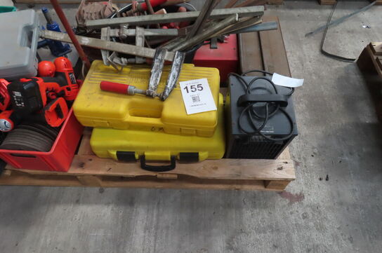 Palle med diverse håndværktøj mv. 