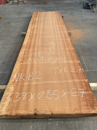 Træplanke i SAPELE (mahogni) 3,38x0,85m - 2,7 cm tyk