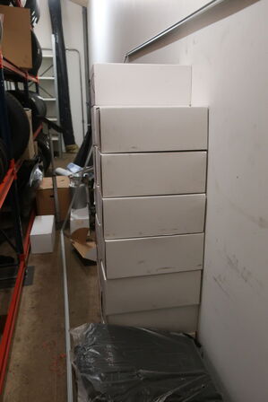 Indhold i rum, undtaget dækreol og dæk/fælge