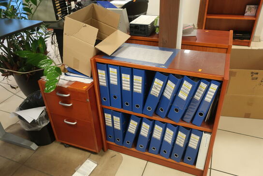 2 stk. reoler samt 2 stk. skuffemoduler