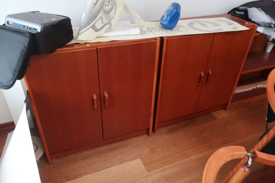 5 stk. skabe uden indhold 