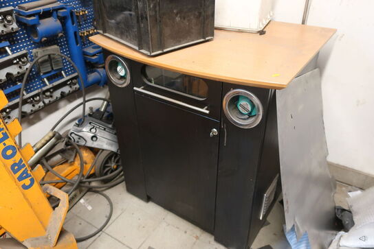 Bord til kaffemaskine