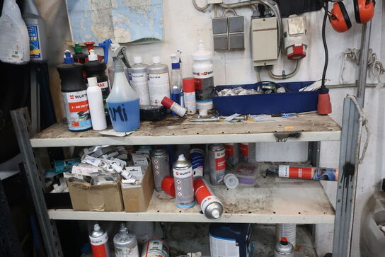 3 stk. reoler med indhold