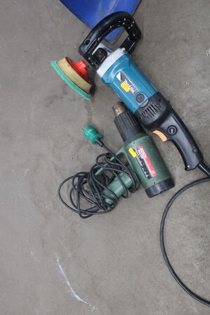 Varmepistol samt poleringsmaskine 