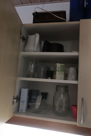 Alt service m.v. i køkken 