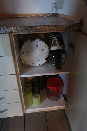 Alt service m.v. i køkken 