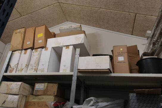 Indhold i rum, undtaget dækreol og dæk/fælge