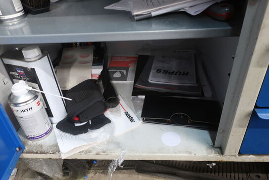 Værkstedsvogn med indhold