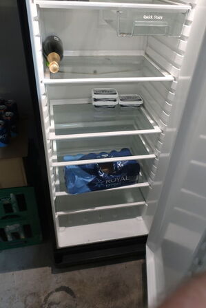 Køleskab ELECTROLUX ER8817CX