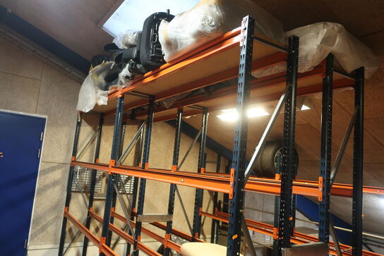 4 fag dækreoler med indhold