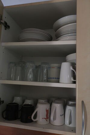 Alt service m.v. i køkken 