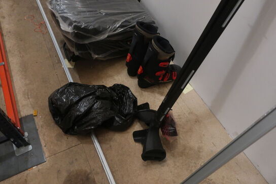 Indhold i rum, undtaget dækreol og dæk/fælge