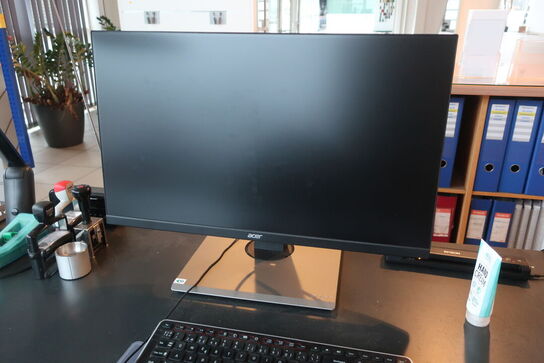 El. hæve/sænke skrivebord med indhold samt kontorstol