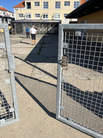 Stål port