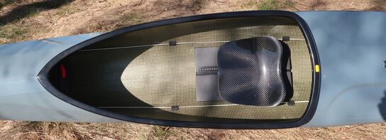 Turkajak VAJDA APEX 46 L + tekstilpose + 2 stk. stativer