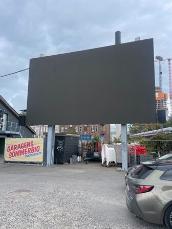 Storskærm på 52,25m2 (se beskrivelse)